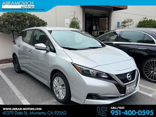 Brilliant Silver 2018 Nissan LEAF S Hatchback Front-Wheel Drive Automatic