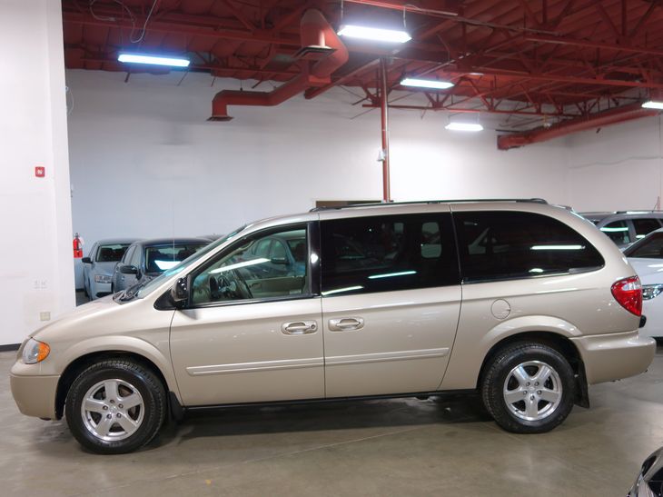 Sold 2005 Dodge Caravan SXT- FRESH TRADE-IN - PRICED TO SELL in