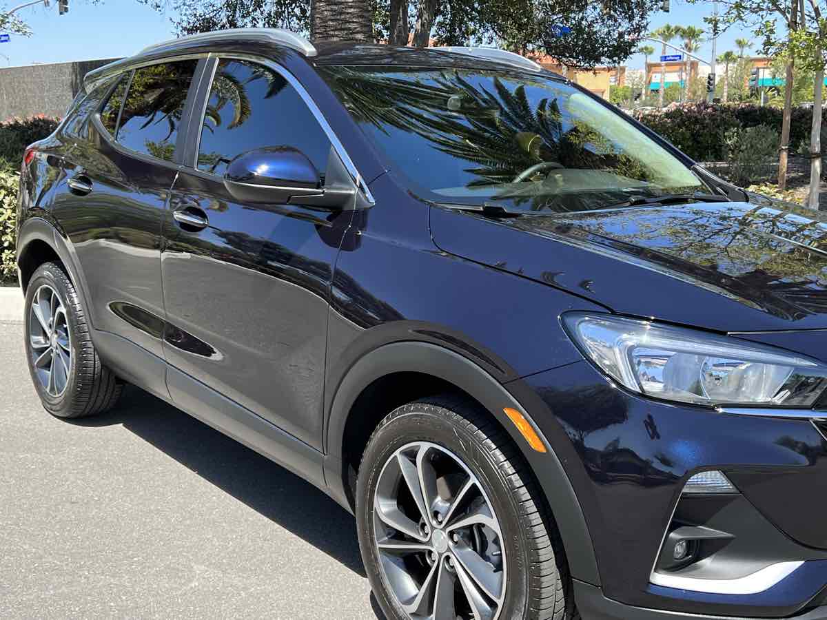 BUICK ビュイック スタジャン ブラック/ブルー lowrider BUICK ビュイック スタジャン ブラック/ブルー lowrider BUICK