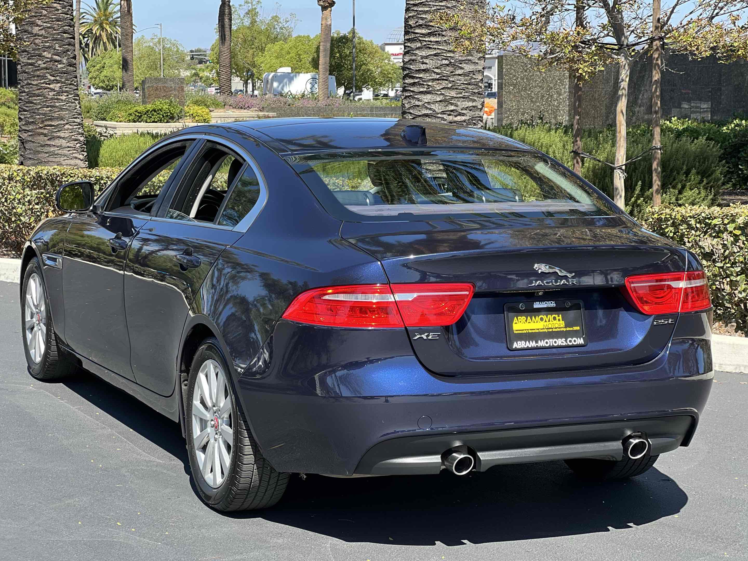 2019 Jaguar XE photo 20