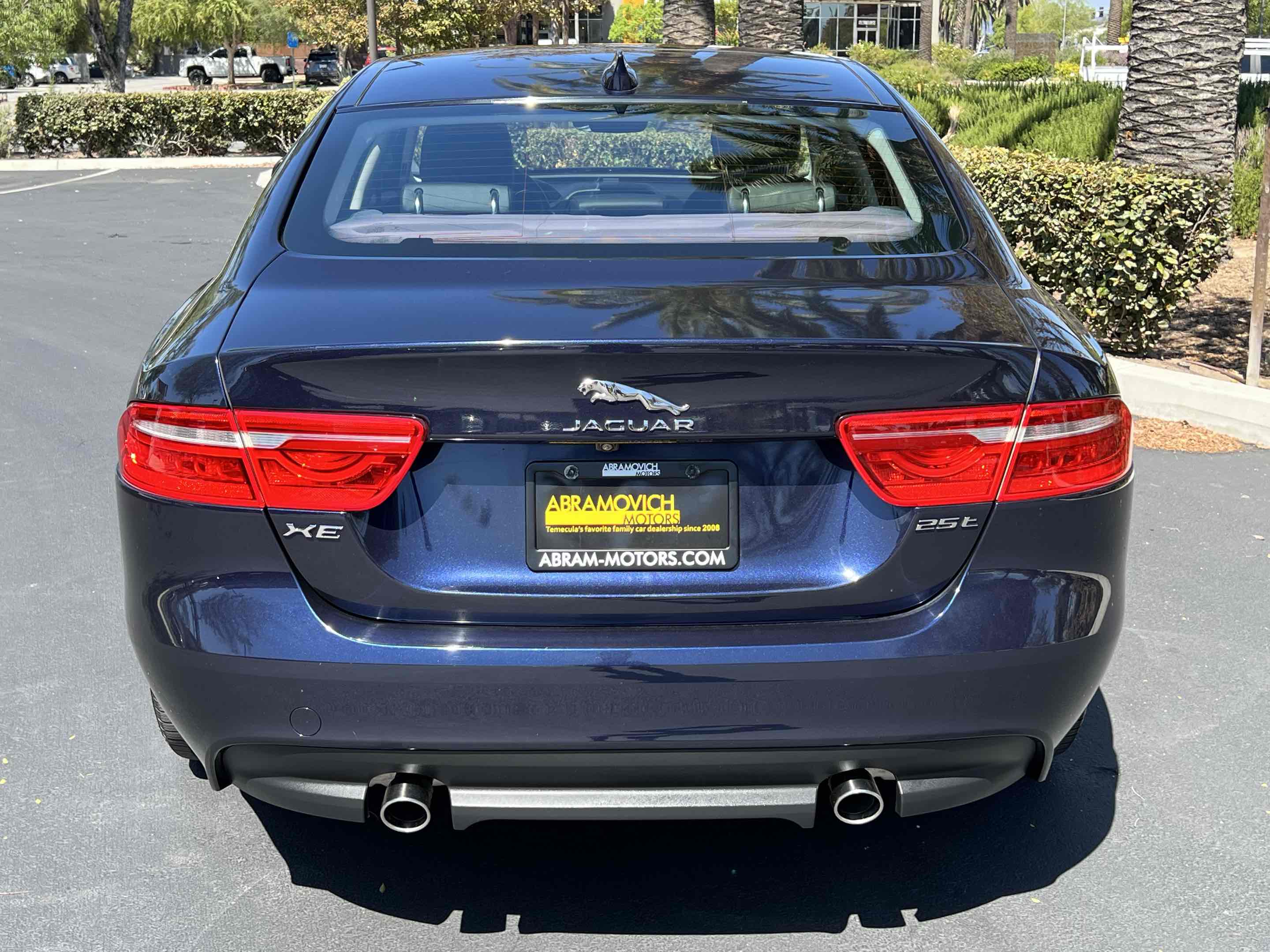 2019 Jaguar XE photo 14