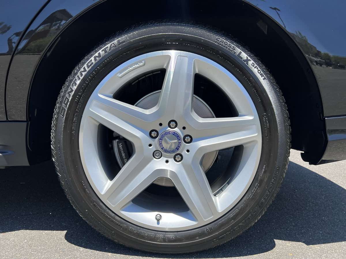Sold 2014 Mercedes-Benz ML 550 ML 550 - DRIVER ASSISTANCE PACKAGE