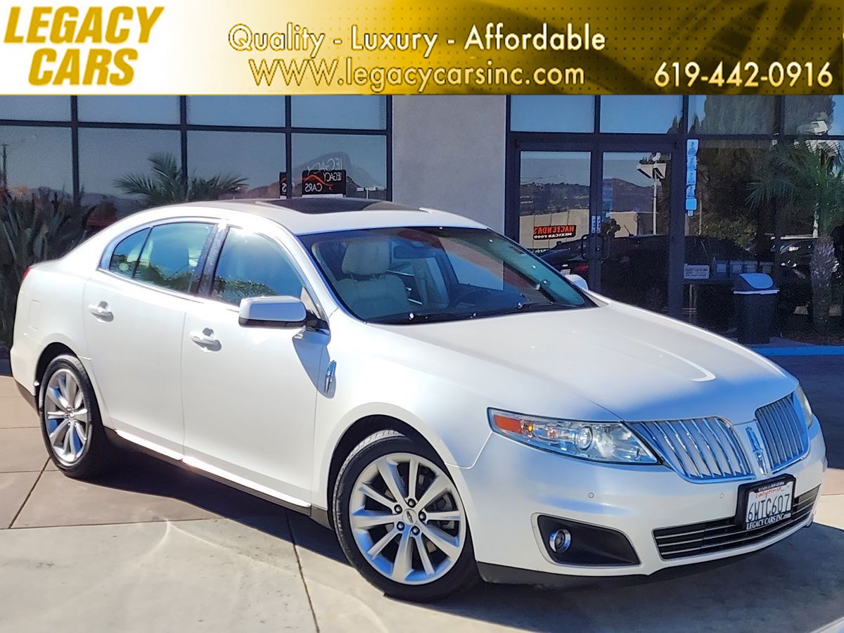 2011 Lincoln MKS 