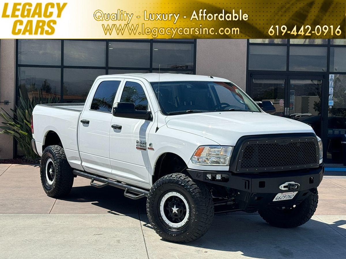 2017 Ram 2500 4x4 Crew Cab Custom lift