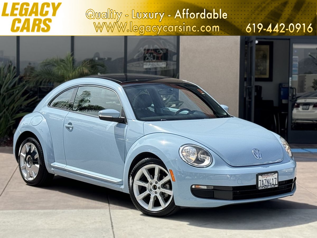 2013 Volkswagen Beetle Coupe 2.5L Fender Edition