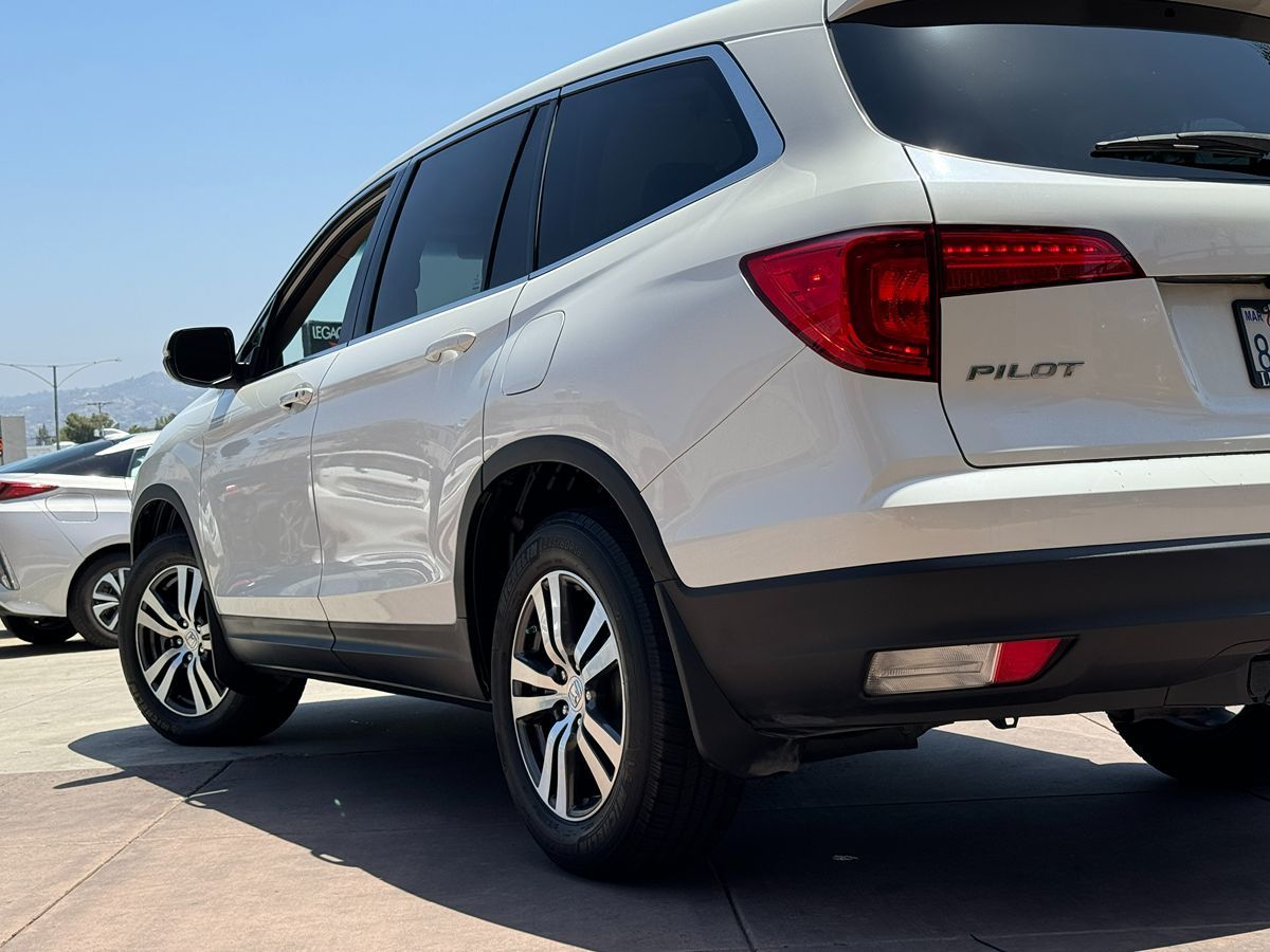 Sold 2017 Honda Pilot EX in El Cajon