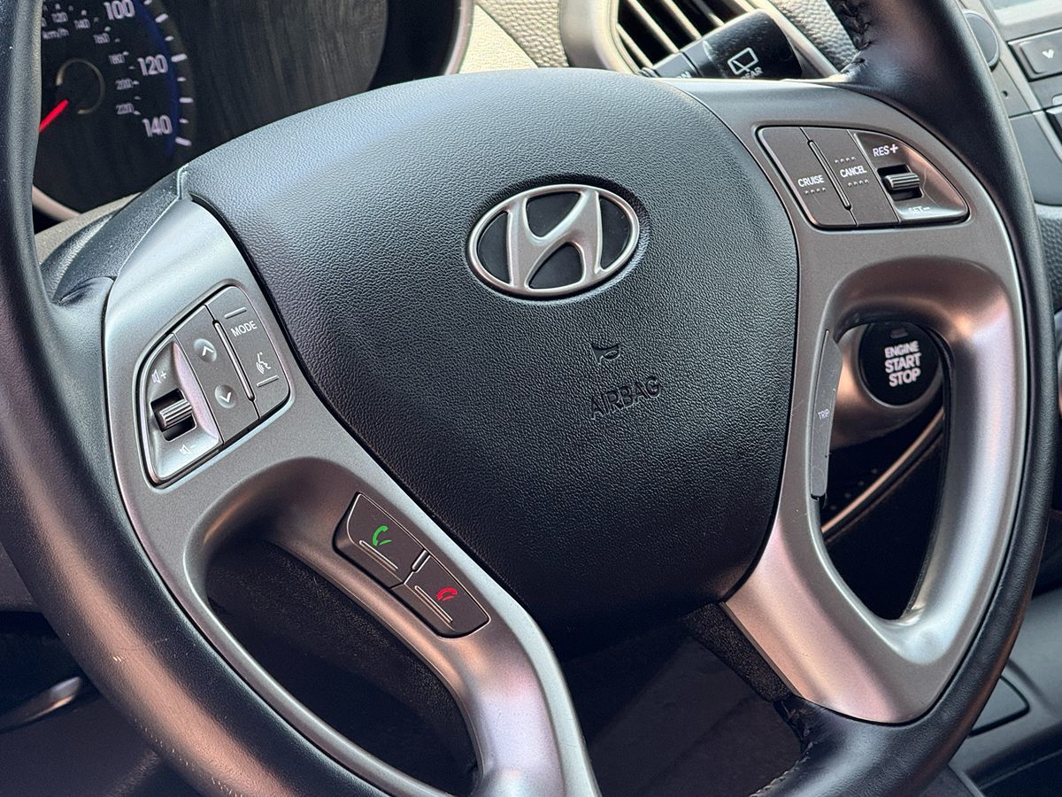 For Hyundai Elantra 2012 2013 2014 2015 Year I30 Control Volume Channel Phone Cr
