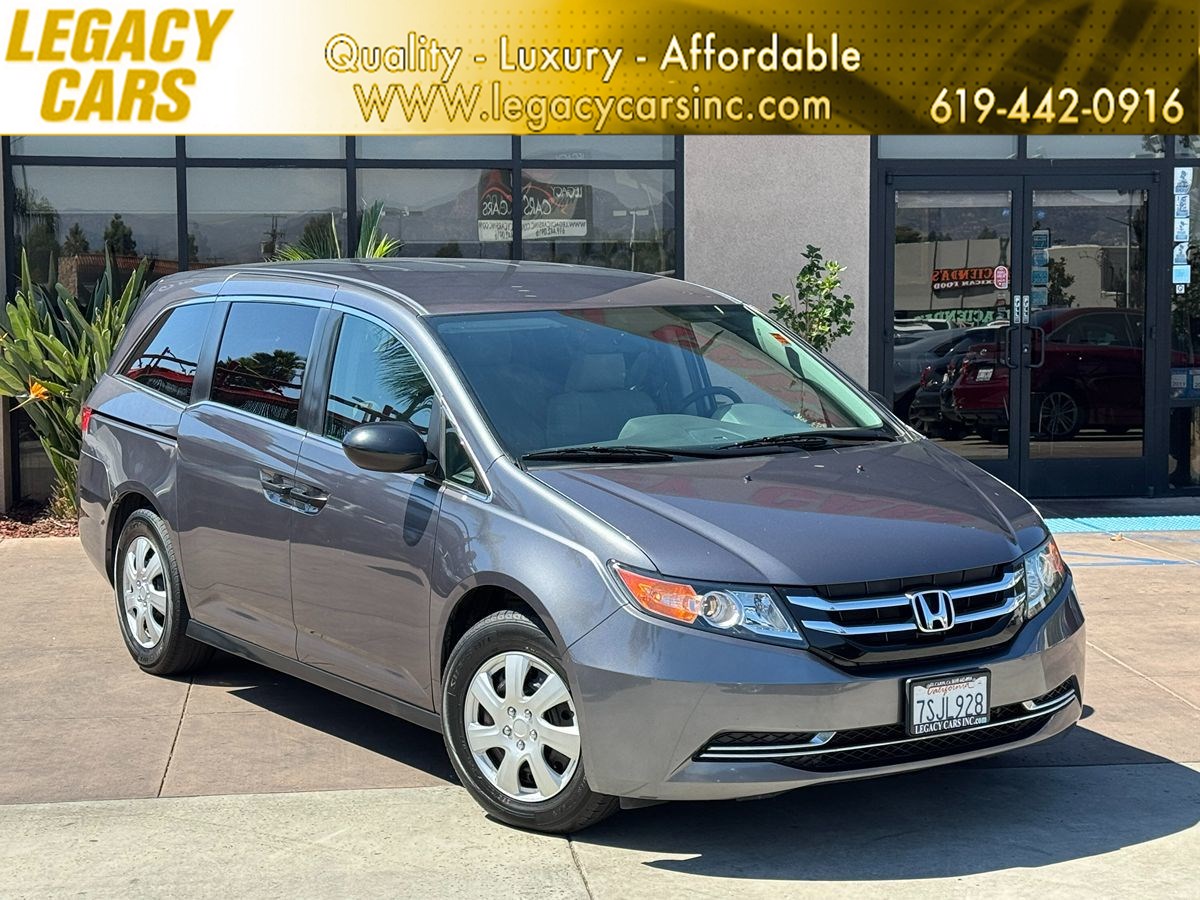 2016 Honda Odyssey LX W/ LOW MILES / BACKUP CAMERA