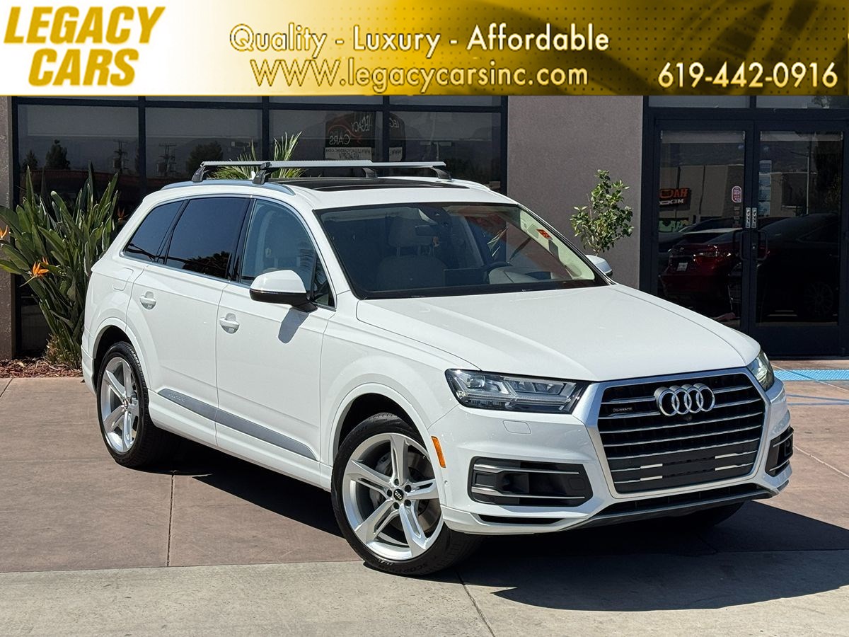 2019 Audi Q7 Prestige W/ PANO MOONROOF / AUTOMATIC PARKING