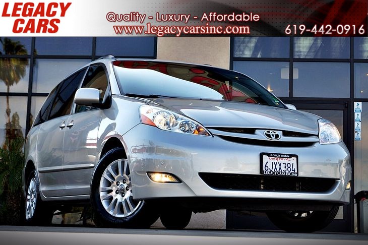 2010 Toyota Sienna XLE W/NAV/DVD