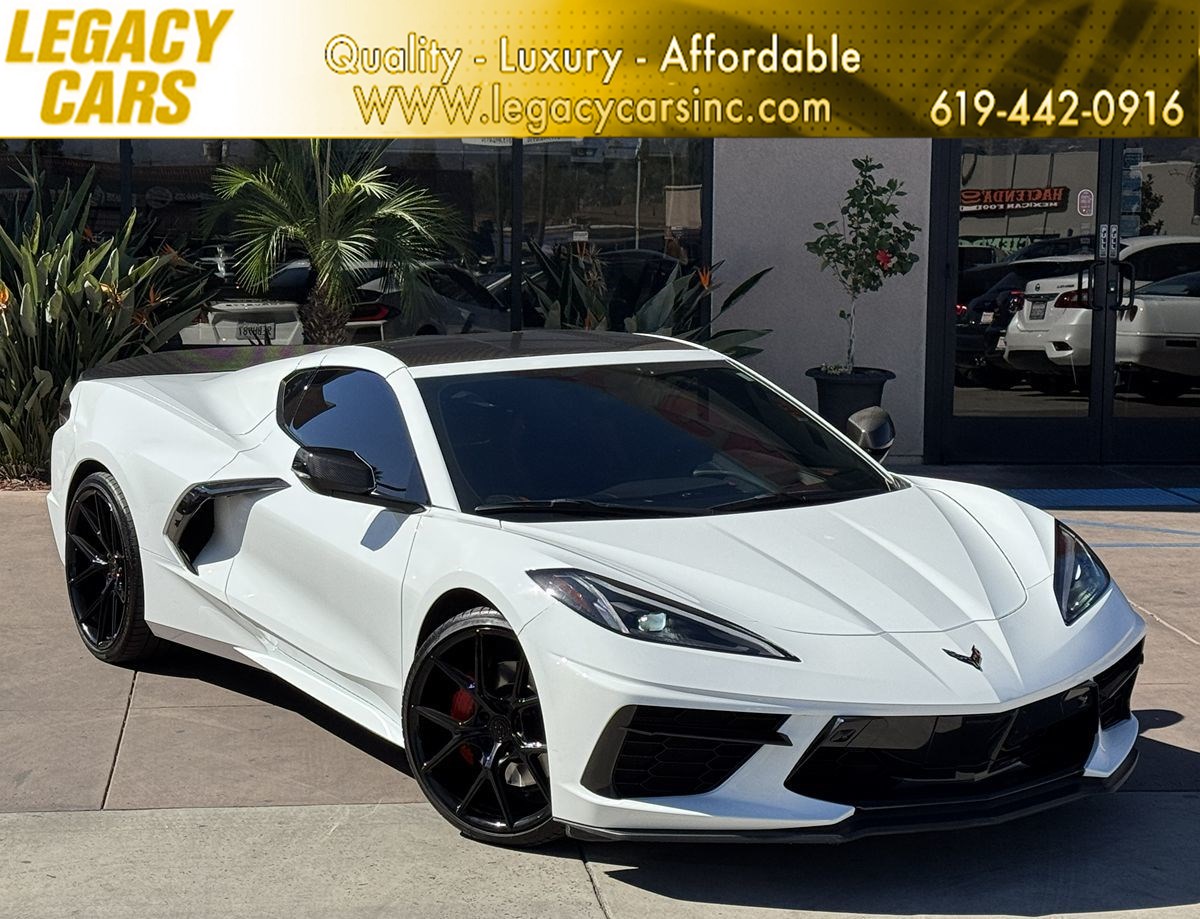 2021 Chevrolet Corvette 2LT Z51 W/ FORGIATO WHEELS / CARBON FIBER ROOF