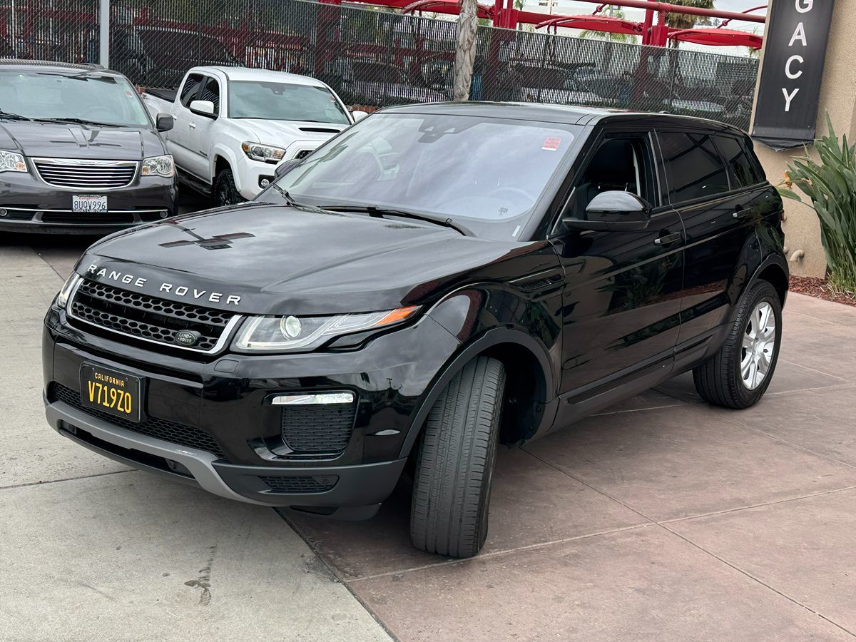 2018 Land Rover Range Rover Evoque SE photo 11