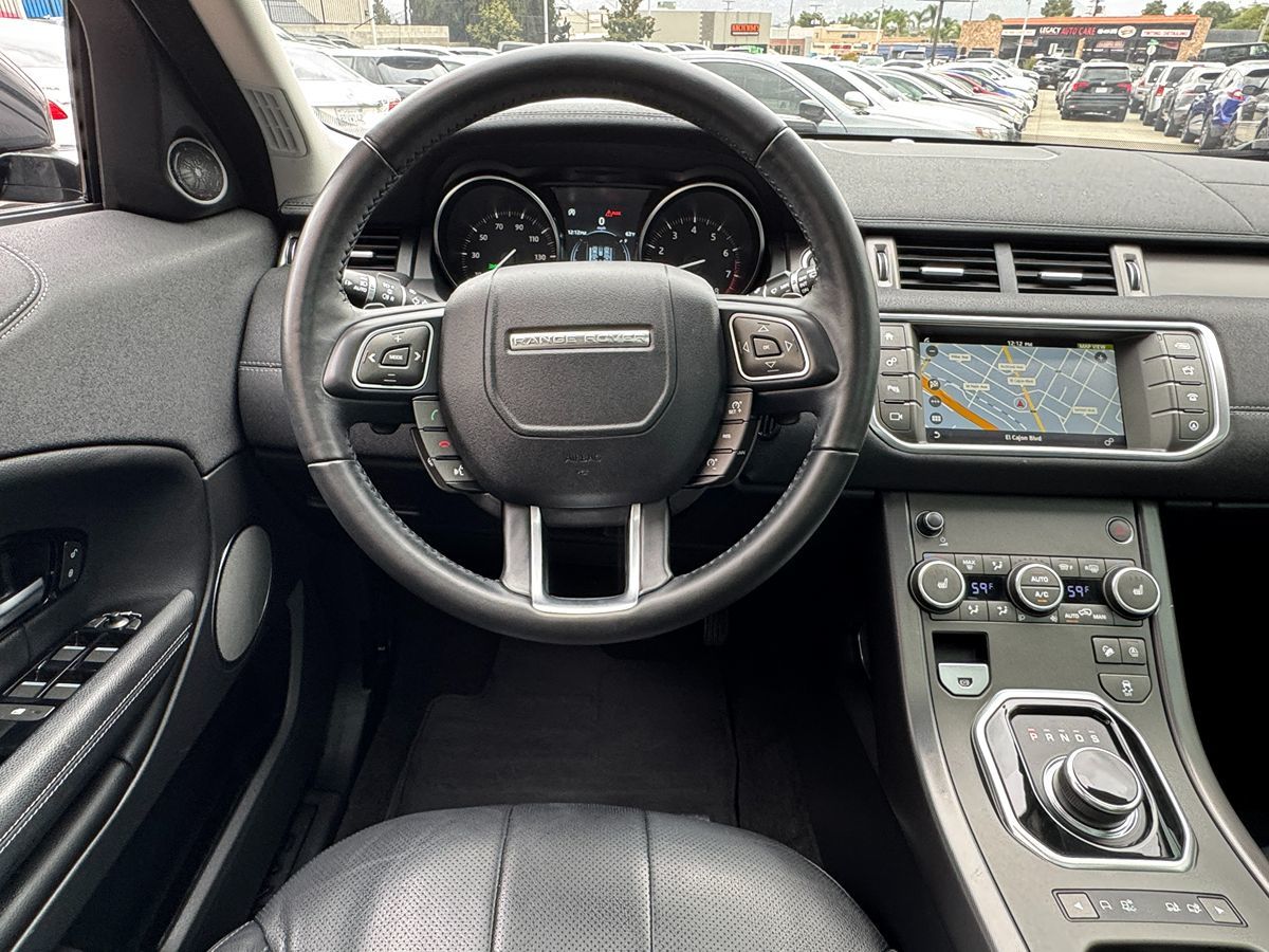 2018 Land Rover Range Rover Evoque SE photo 26