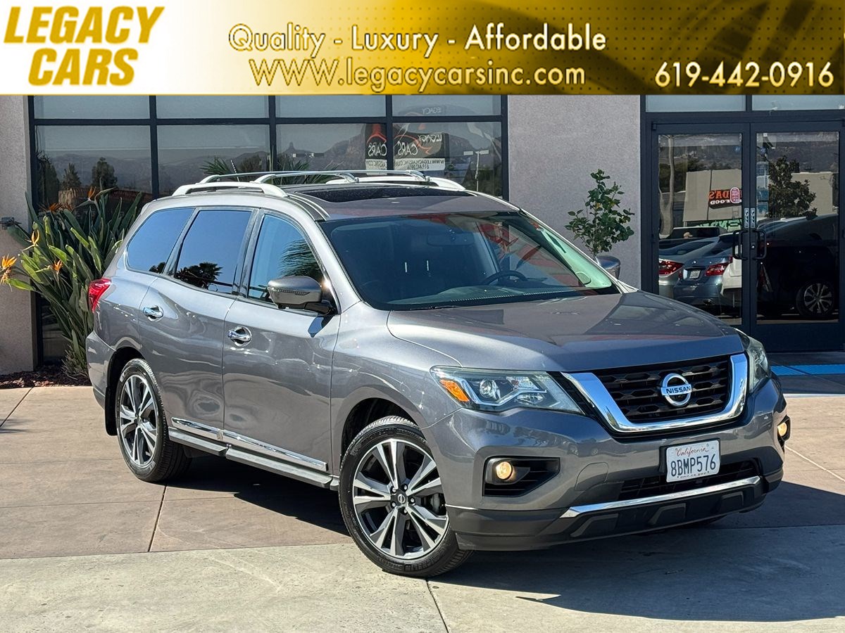 2017 Nissan Pathfinder Platinum W/ BLIND SPOT / AERIAL CAMERA