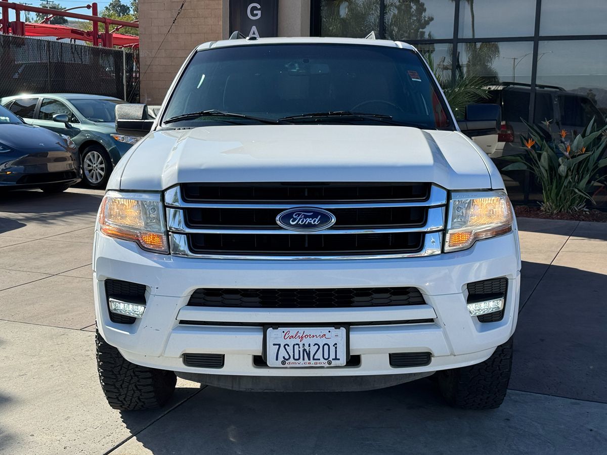 2017 Ford Expedition XLT photo 6