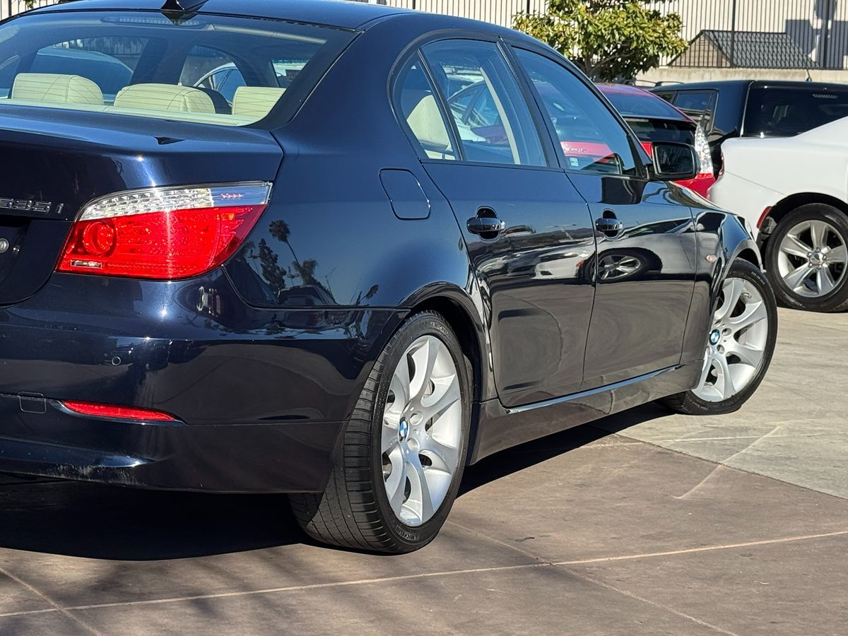 2009 BMW 5 Series 535i photo 11