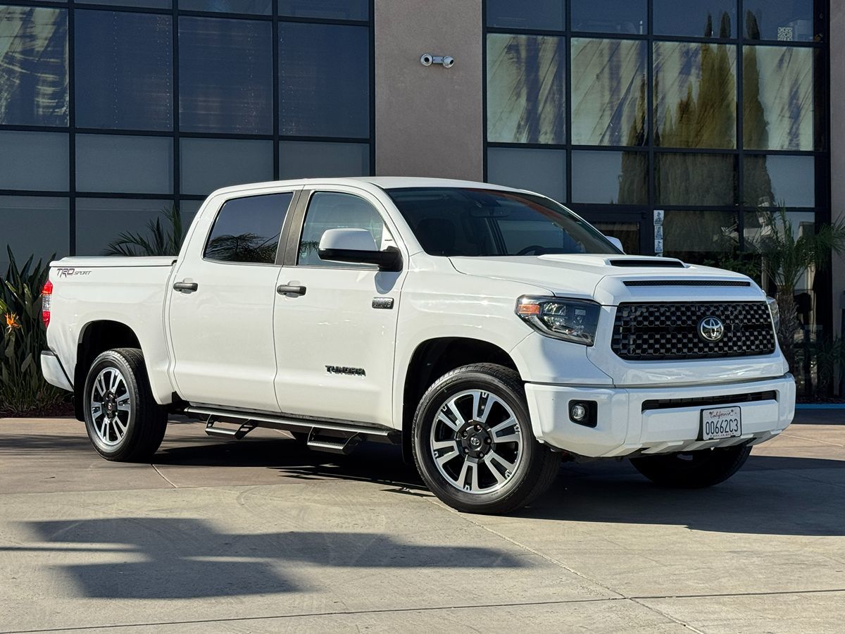 2021 Toyota Tundra SR5 photo 3