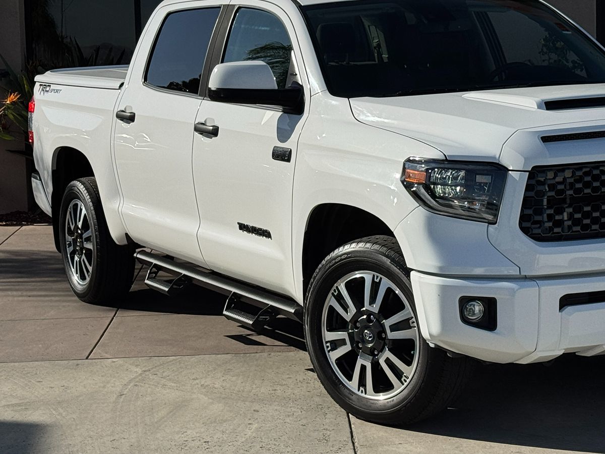 2021 Toyota Tundra SR5 photo 4