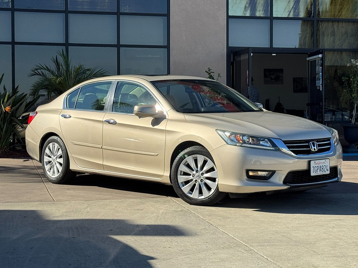 2014 Honda Accord EX photo 3