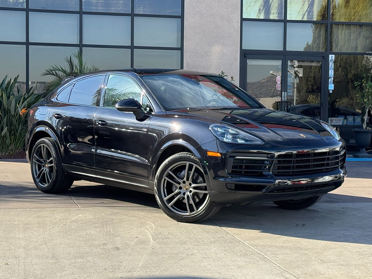 2020 Porsche Cayenne Coup Base photo 3