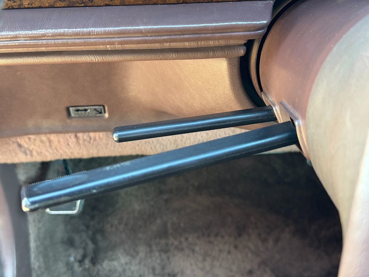 1989 Cadillac Eldorado - Photo 43