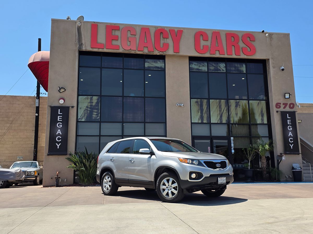 2013 Kia Sorento LX photo 2