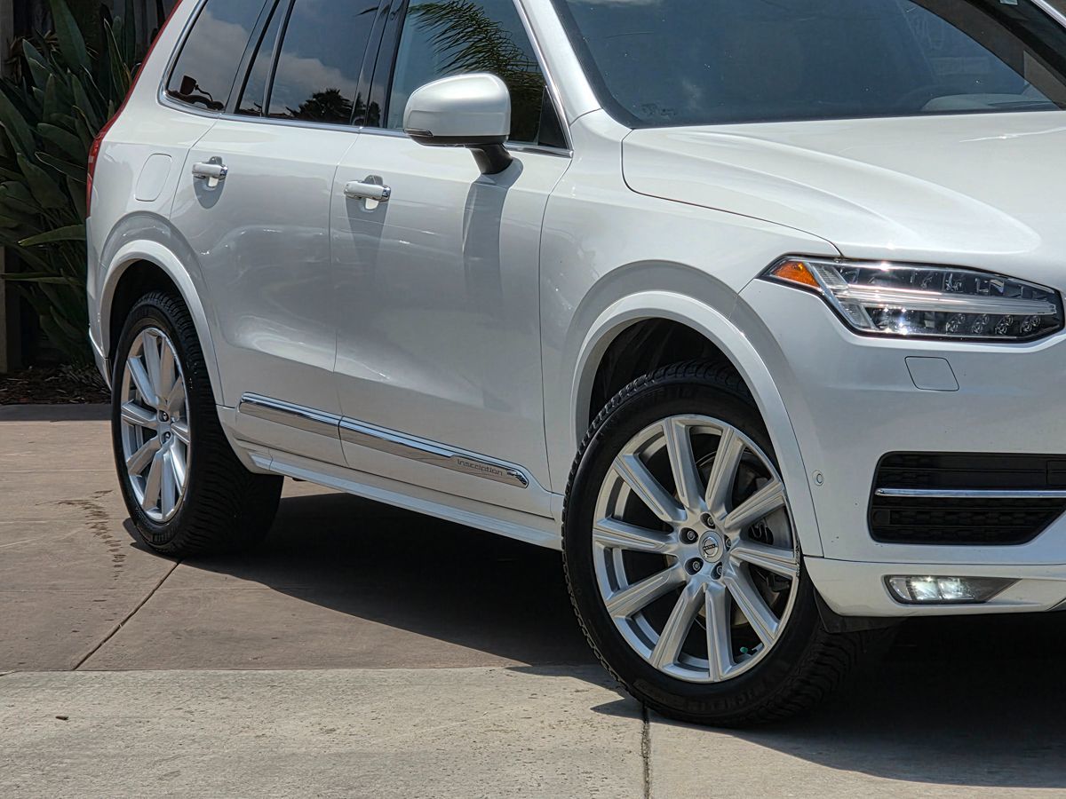 2017 Volvo XC90 Inscription photo 4