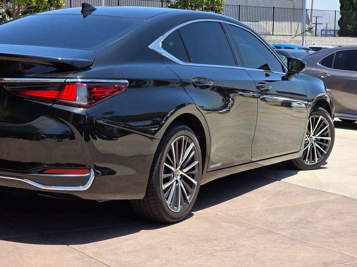 Sold 2022 Lexus ES 300h in El Cajon
