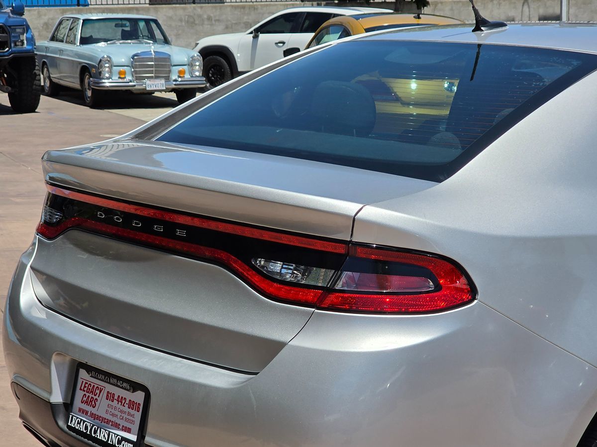 2013 Dodge Dart SXT photo 13