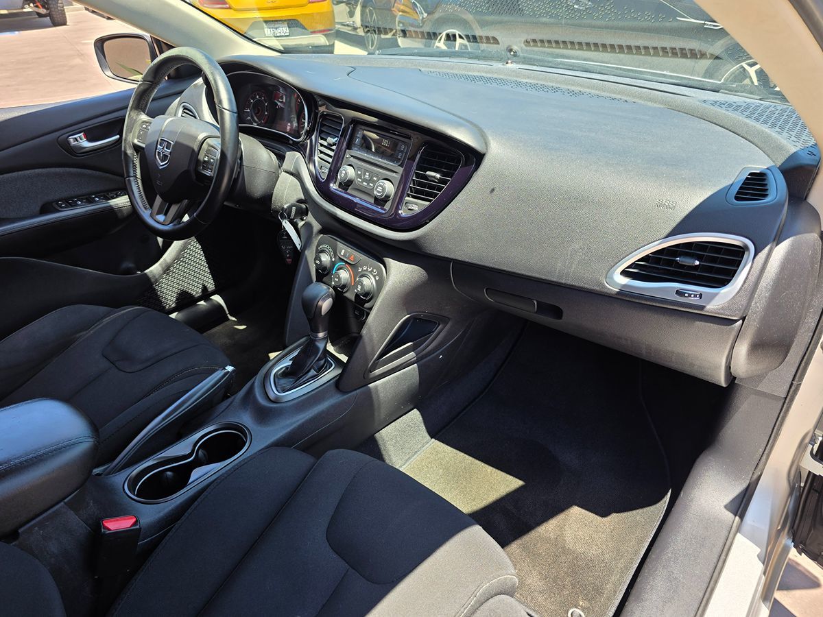 2013 Dodge Dart SXT photo 15