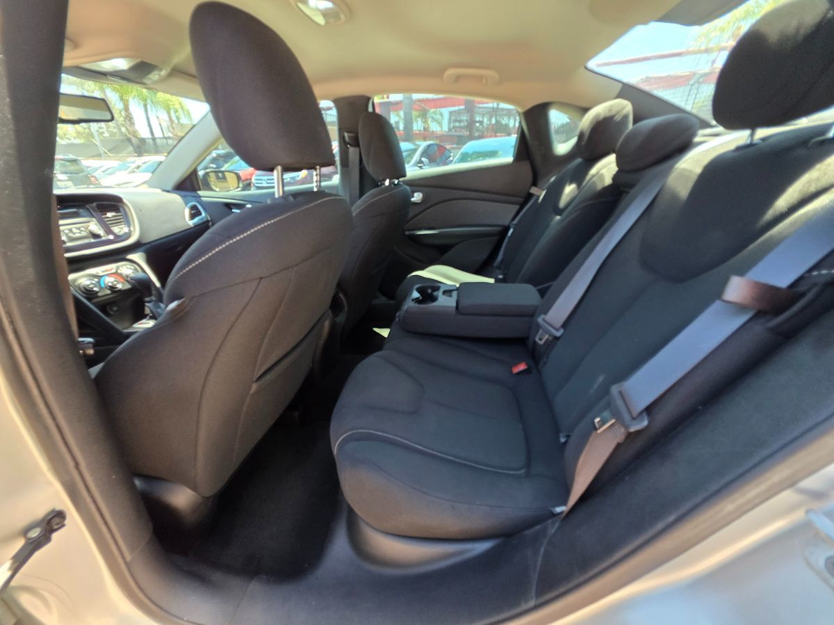 2013 Dodge Dart SXT photo 22