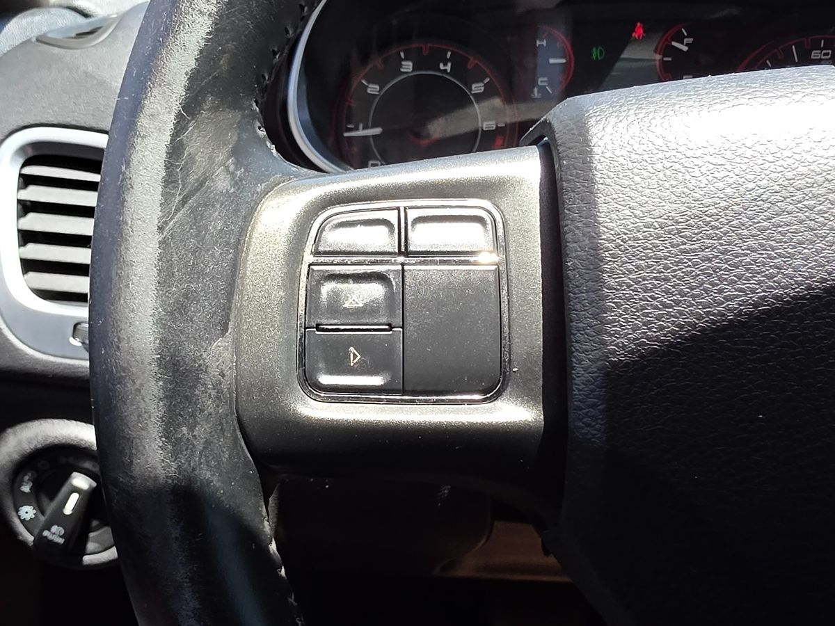 2013 Dodge Dart SXT photo 27