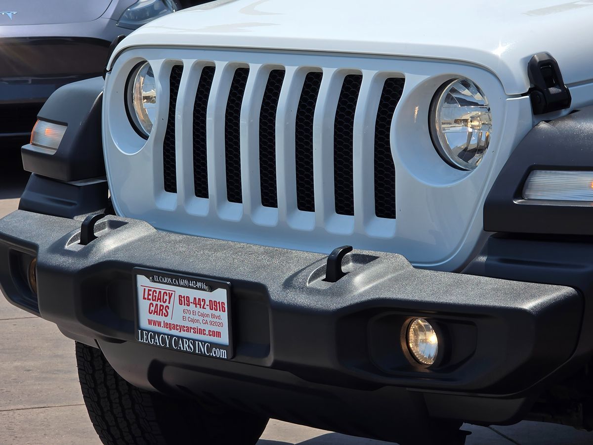 2020 Jeep Wrangler Sport photo 9