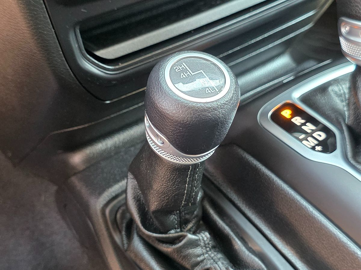 2020 Jeep Wrangler Sport photo 36