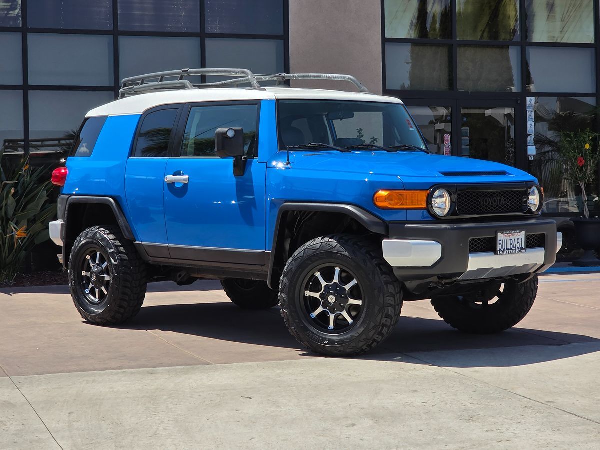 2007 Toyota FJ Cruiser Base photo 3