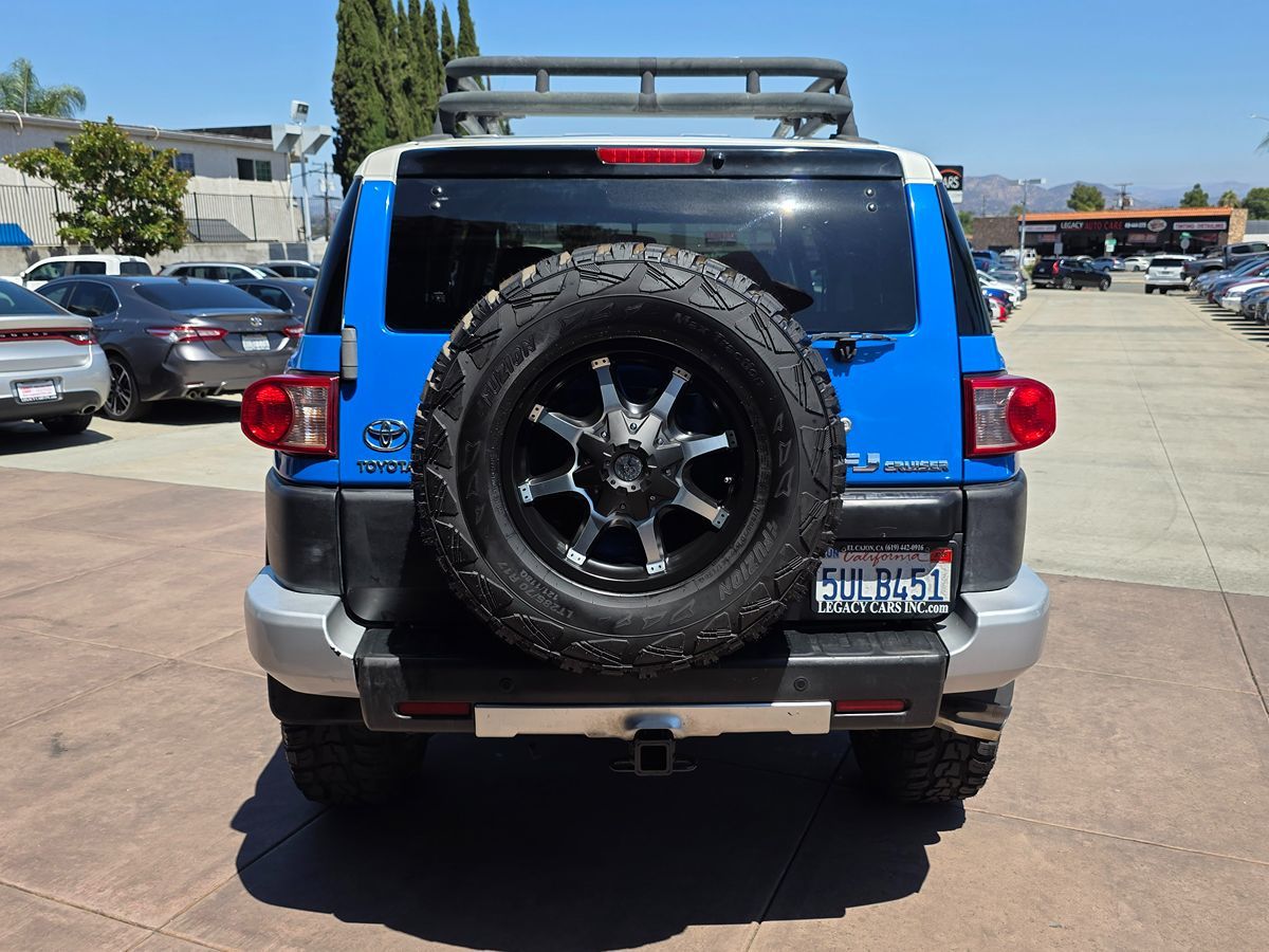 2007 Toyota FJ Cruiser Base photo 11