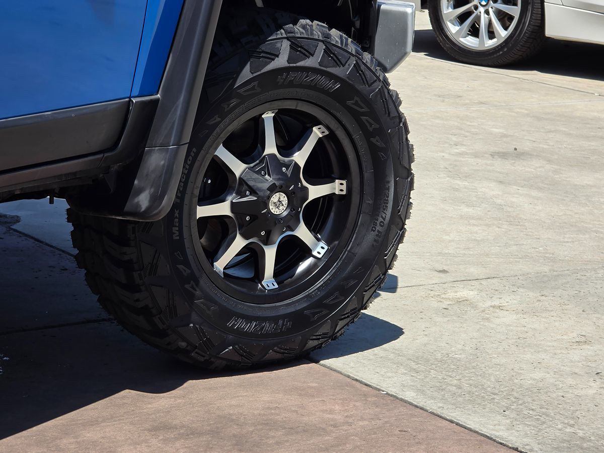 2007 Toyota FJ Cruiser Base photo 14