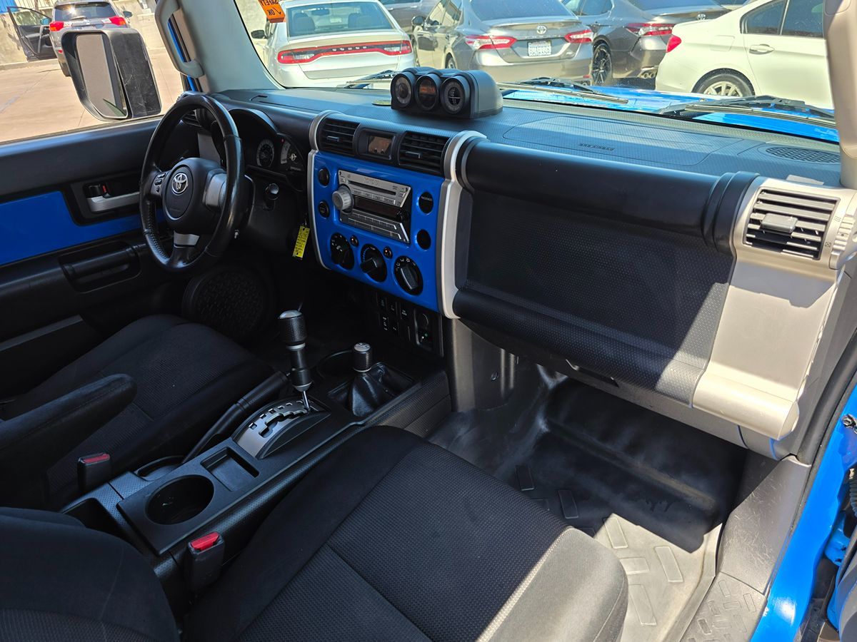 2007 Toyota FJ Cruiser Base photo 15