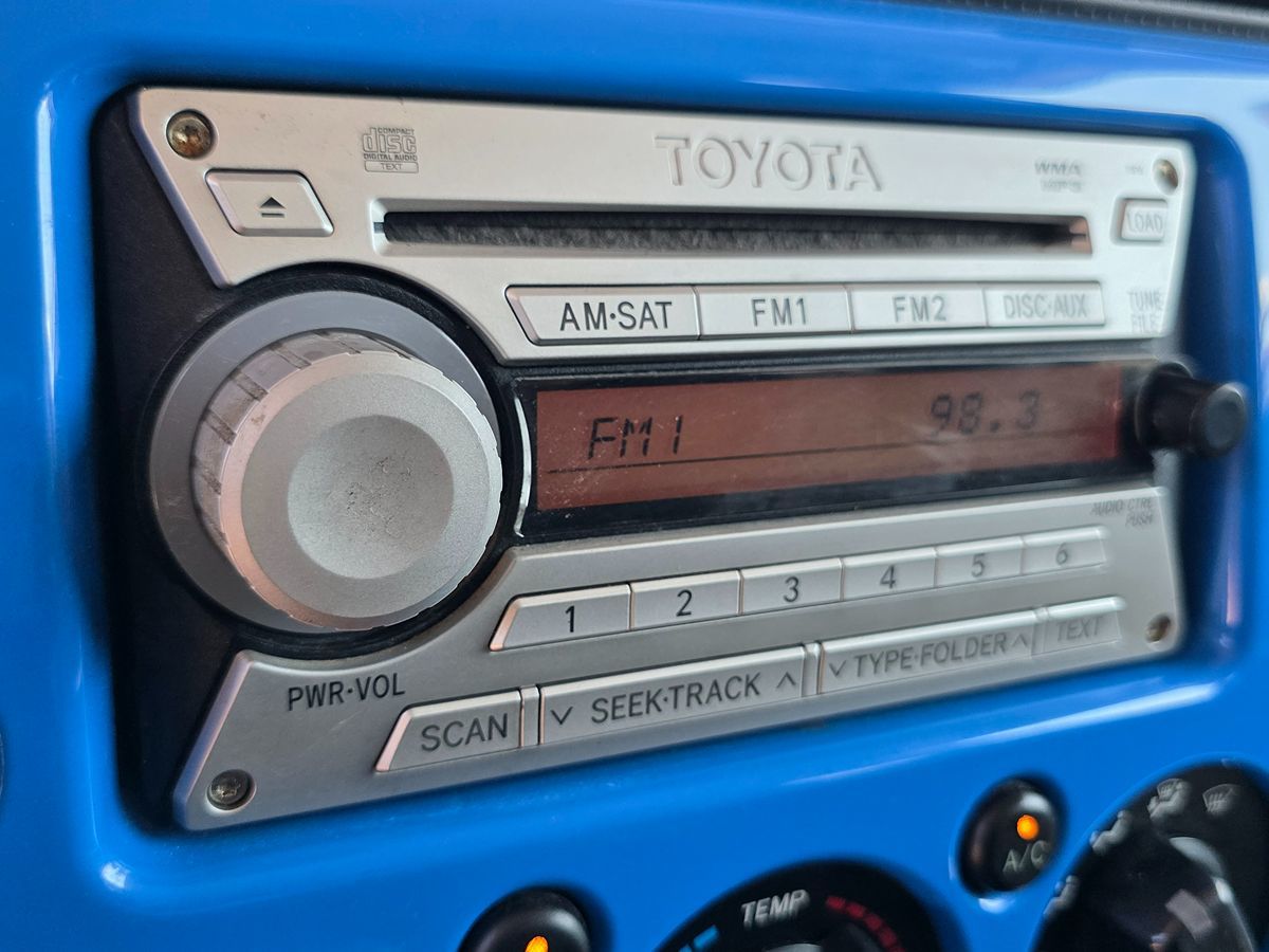 2007 Toyota FJ Cruiser Base photo 31