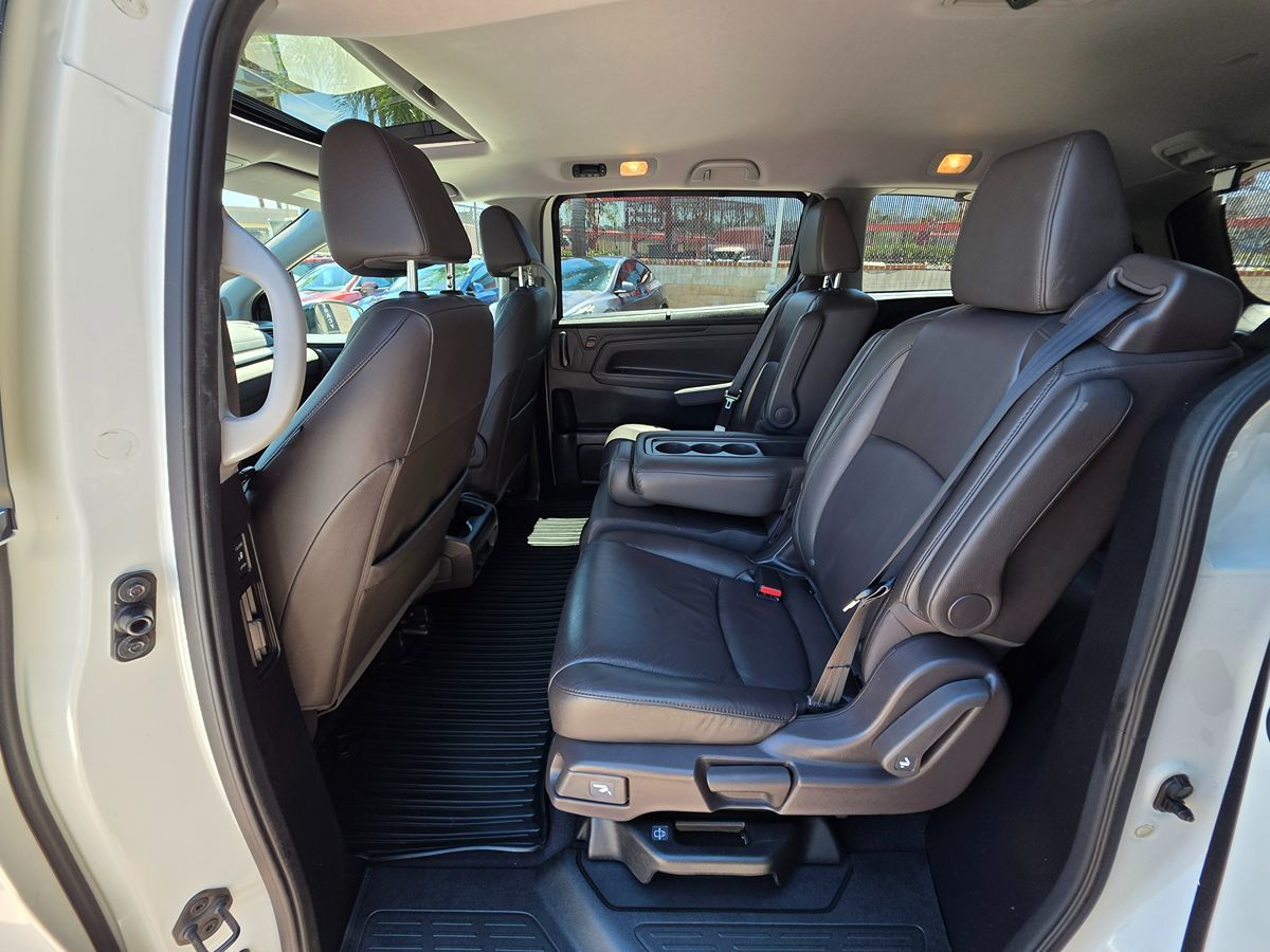 2019 Honda Odyssey EX-L photo 27