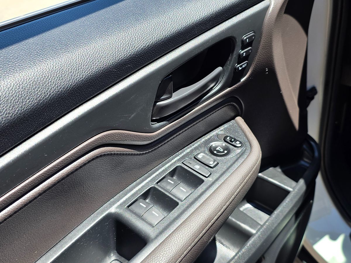 2019 Honda Odyssey EX-L photo 33