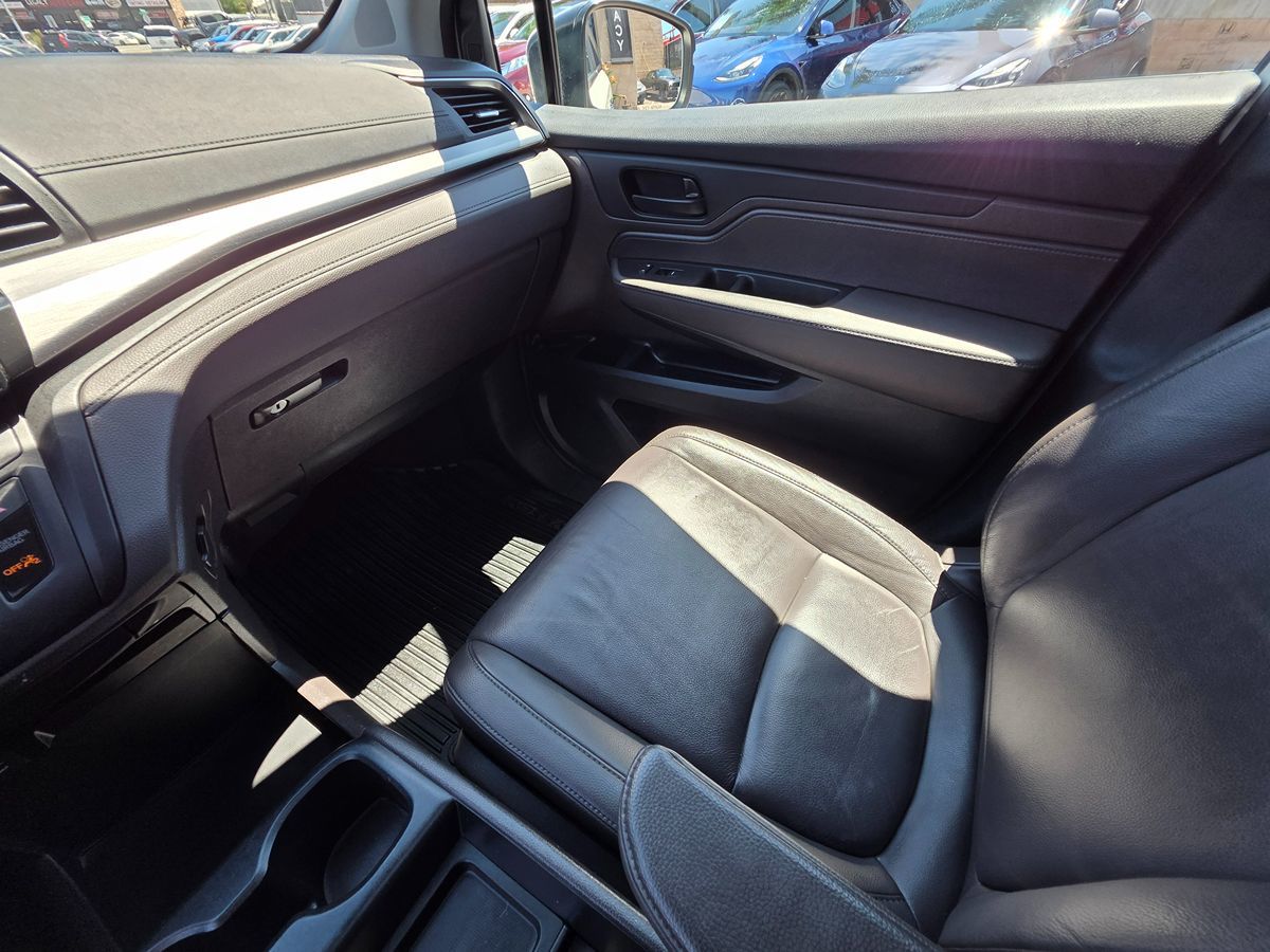 2019 Honda Odyssey EX-L photo 44