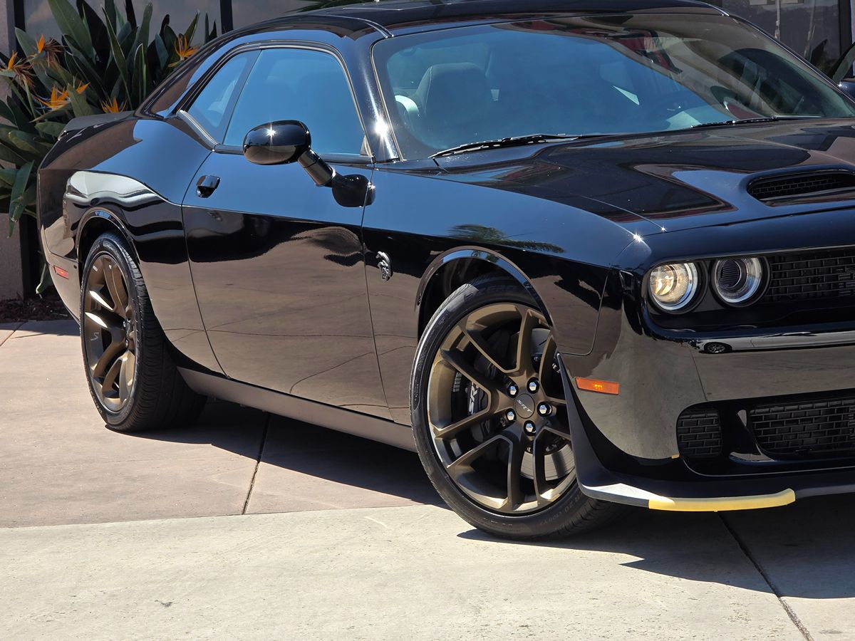 2023 Dodge Challenger SRT8 Hellcat photo 3