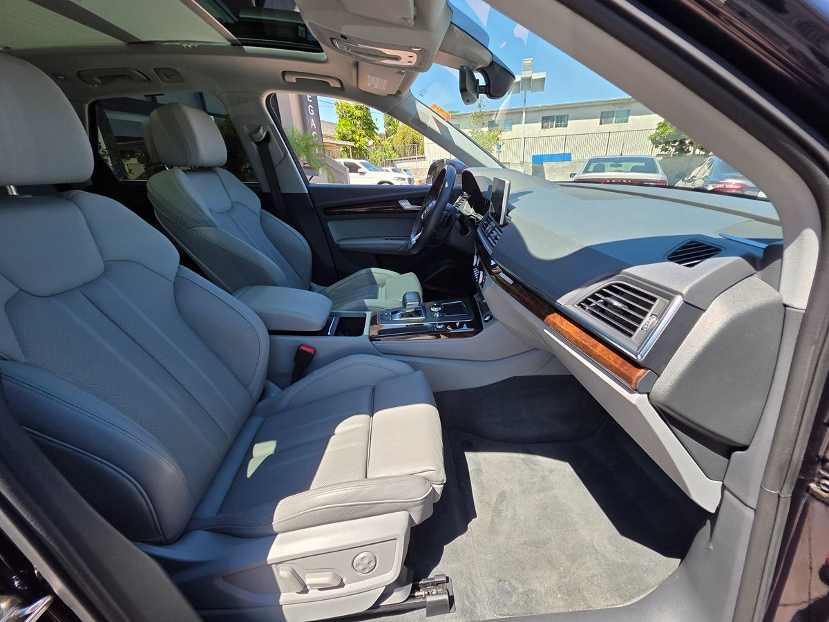 2019 Audi Q5 Premium Plus photo 14
