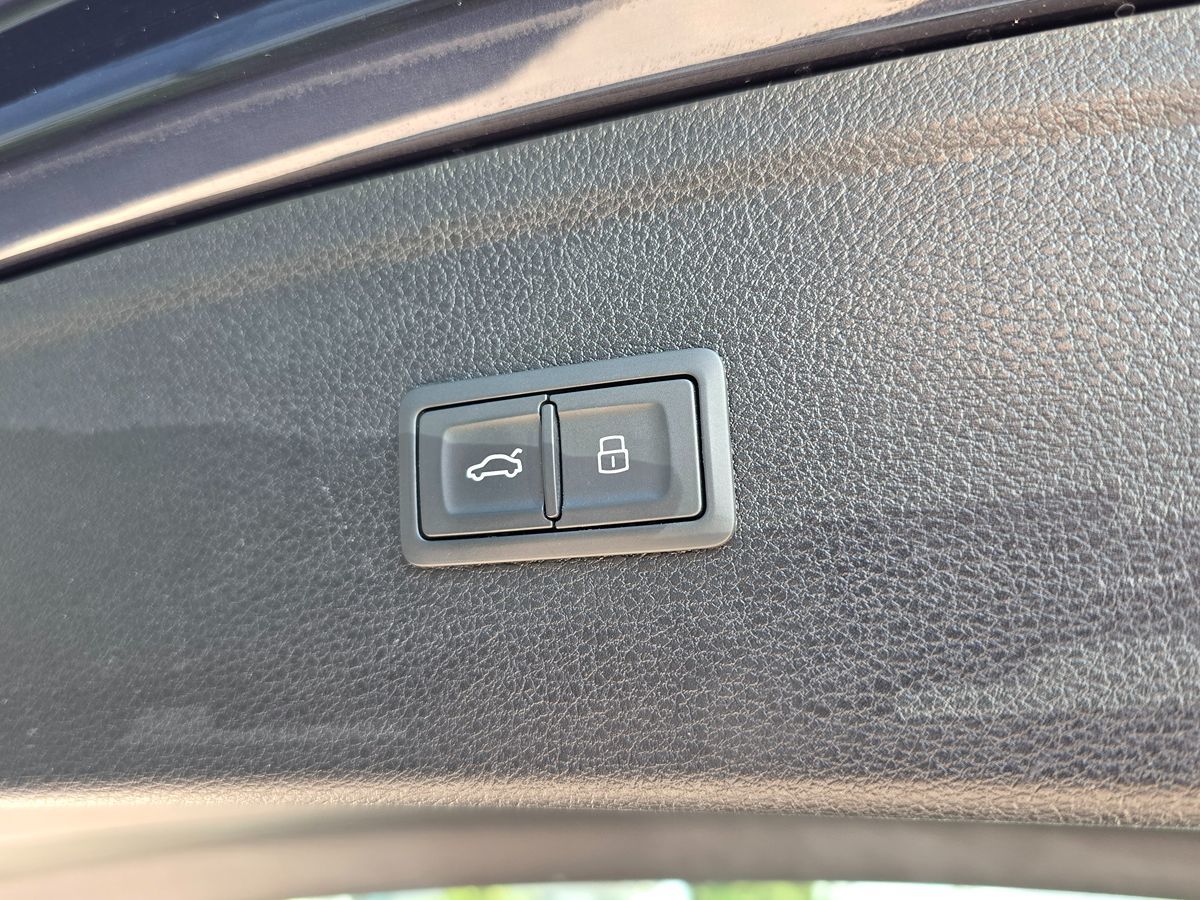 2019 Audi Q5 Premium Plus photo 18