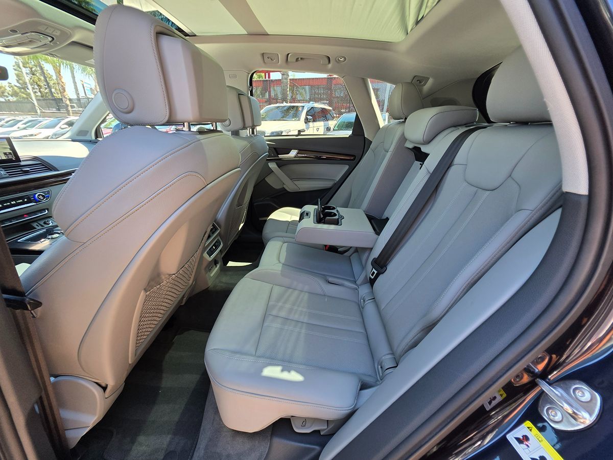 2019 Audi Q5 Premium Plus photo 23