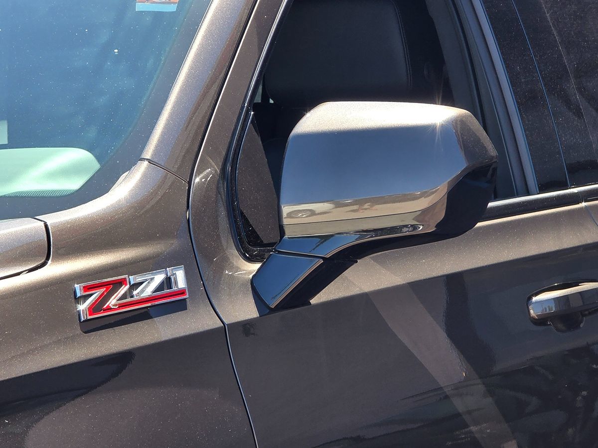 2021 Chevrolet Tahoe Z71 photo 9