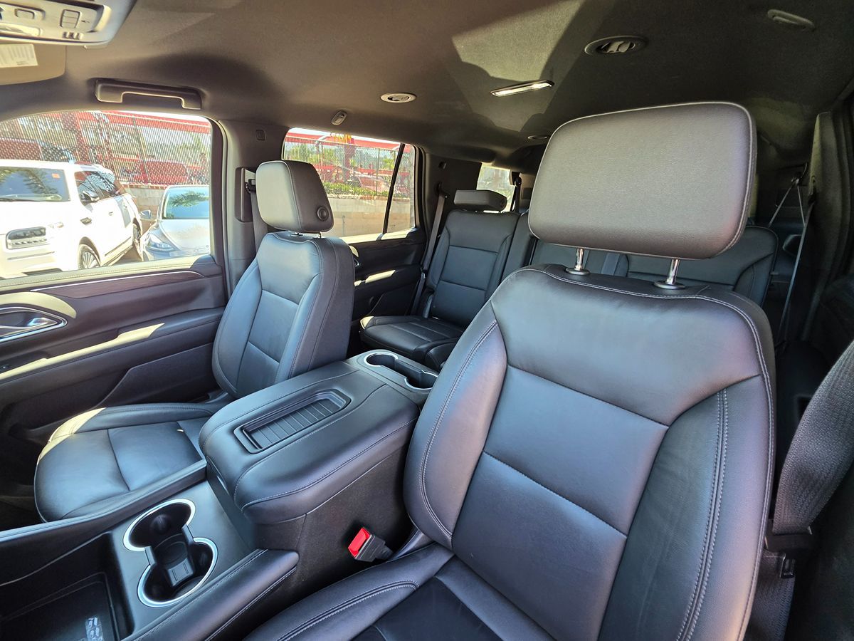 2021 Chevrolet Tahoe Z71 photo 24