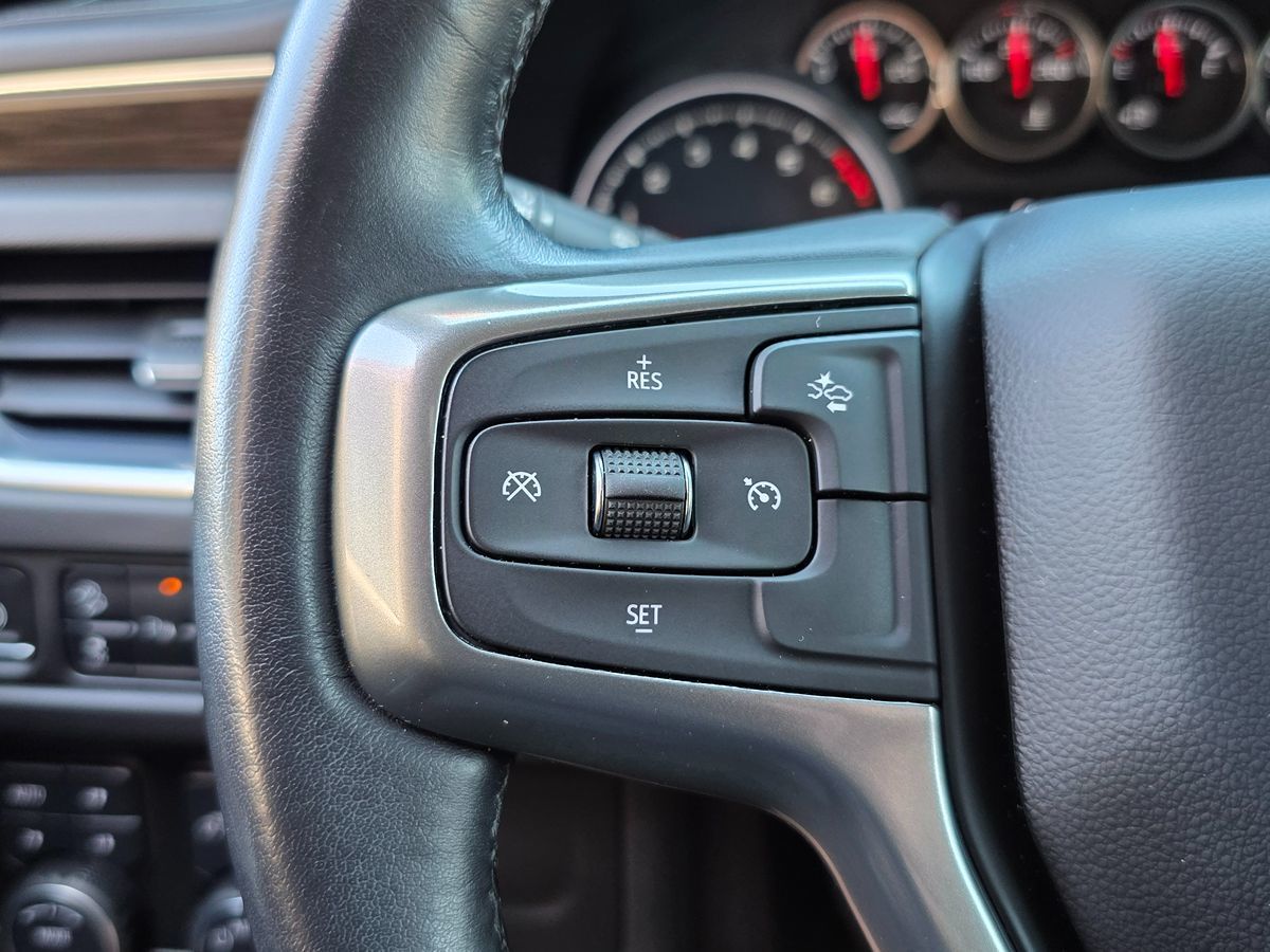 2021 Chevrolet Tahoe Z71 photo 35
