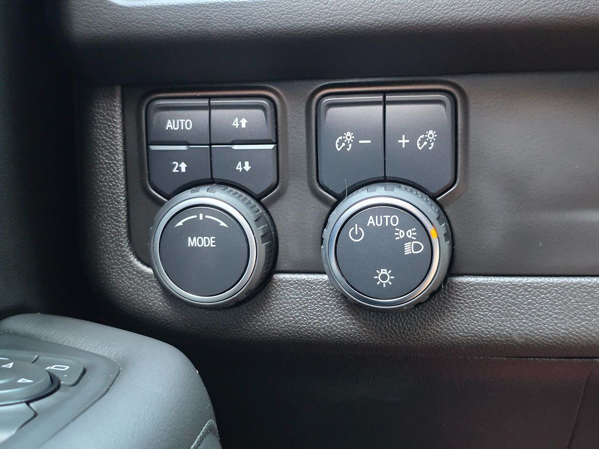 2021 Chevrolet Tahoe Z71 photo 46